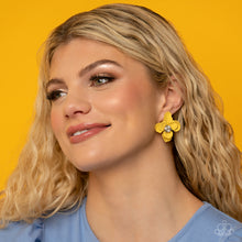 Load image into Gallery viewer, Jovial Jasmine - Yellow earrings
