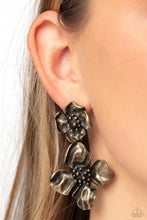 Load image into Gallery viewer, Gilded Grace - Brass earrings
