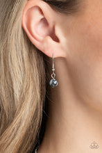 Load image into Gallery viewer, Stone TOLL - Black necklace
