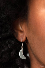 Load image into Gallery viewer, LUNAR Has It - Silver necklace
