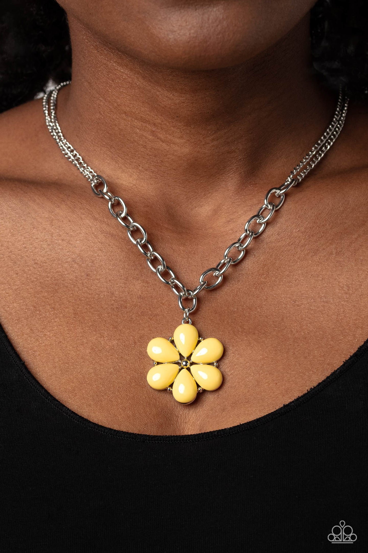 Dazzling Dahlia - Yellow necklace