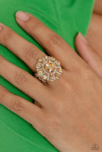 Load image into Gallery viewer, GLIMMER and Spice - Gold Ring

Exclusive life of the party
