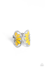 Load image into Gallery viewer, Concaved Catwalk - Yellow ring
