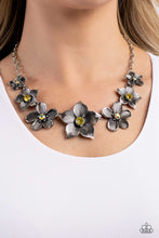 Load image into Gallery viewer, Free FLORAL - Yellow necklace
