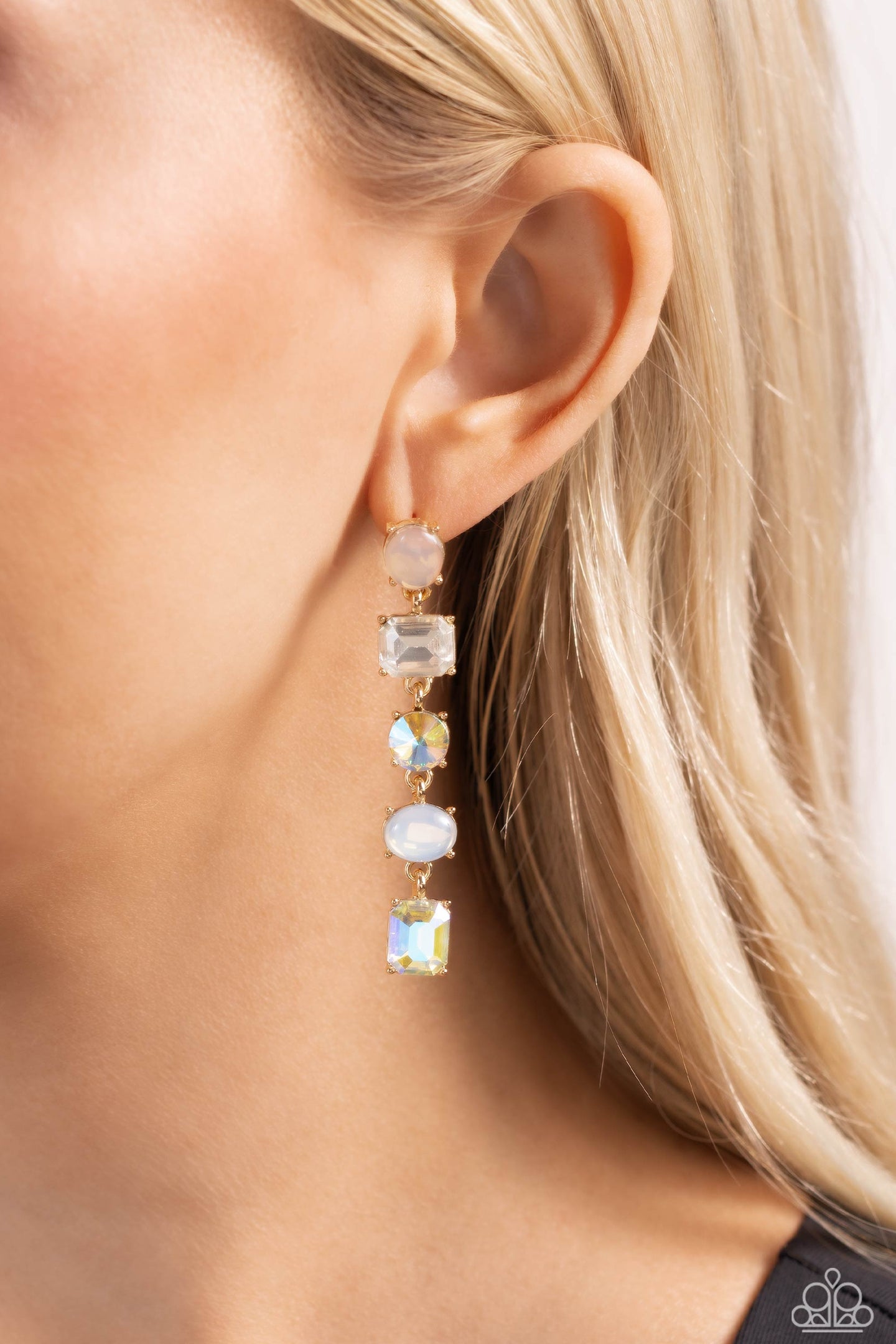 Sophisticated Stack - Gold earrings
