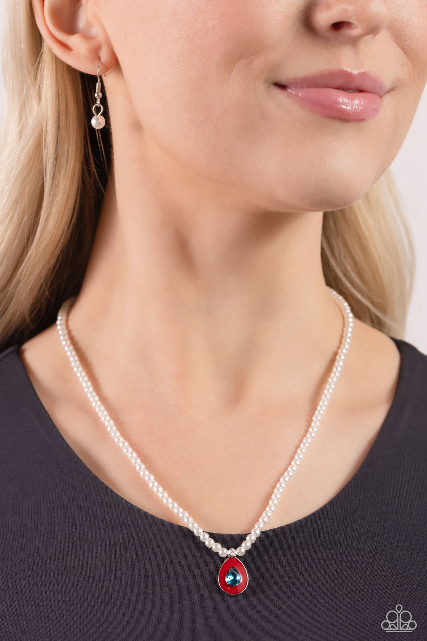 PEARL-demonium - Red necklace