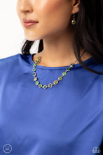 Load image into Gallery viewer, Abstract Admirer - Green necklace
