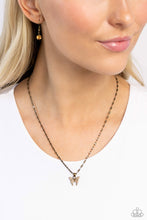 Load image into Gallery viewer, High-Flying Hangout - Brass necklace
