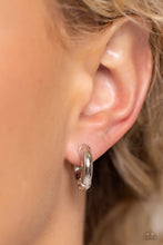 Load image into Gallery viewer, Textured Theme - Silver earrings
