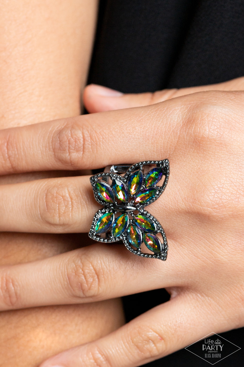 Fluttering Fashionista - multi -  ring